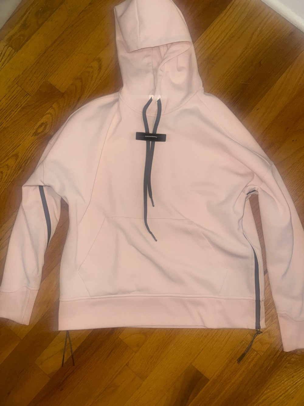 On Running Women’s Focus Tech Hoodie Pink XS